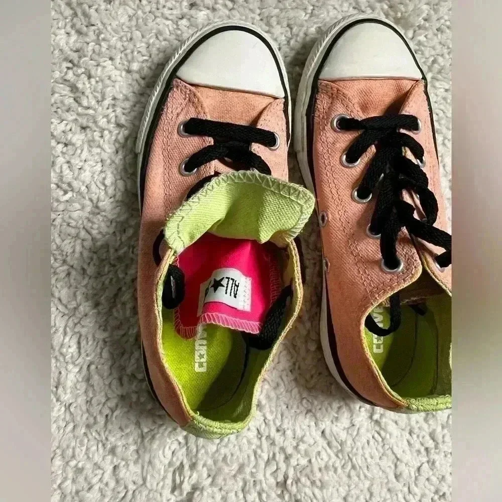 Lot of 2 Size 13 Low Top Chuck Taylor All Star Converse